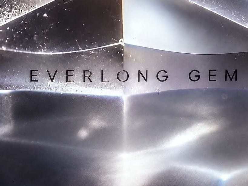 Light breaking across the facets of a diamond
